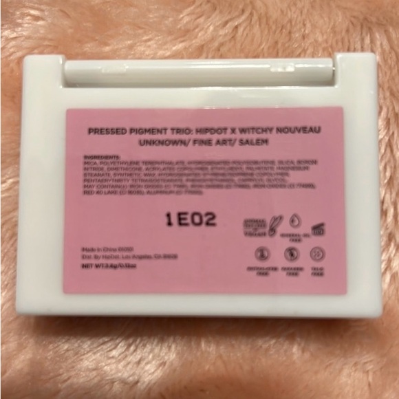 Makeup Bundle with Ipsy Bag - Picture 11 of 15